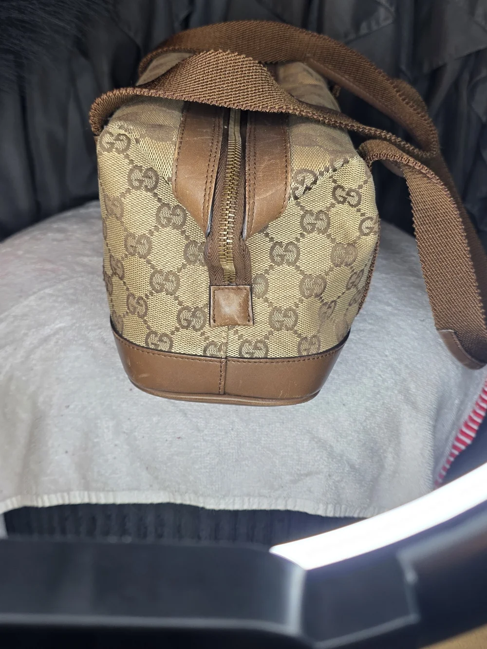 Authentic Gucci Canvas Abbey Monogram Boston - Picture 4 of 10